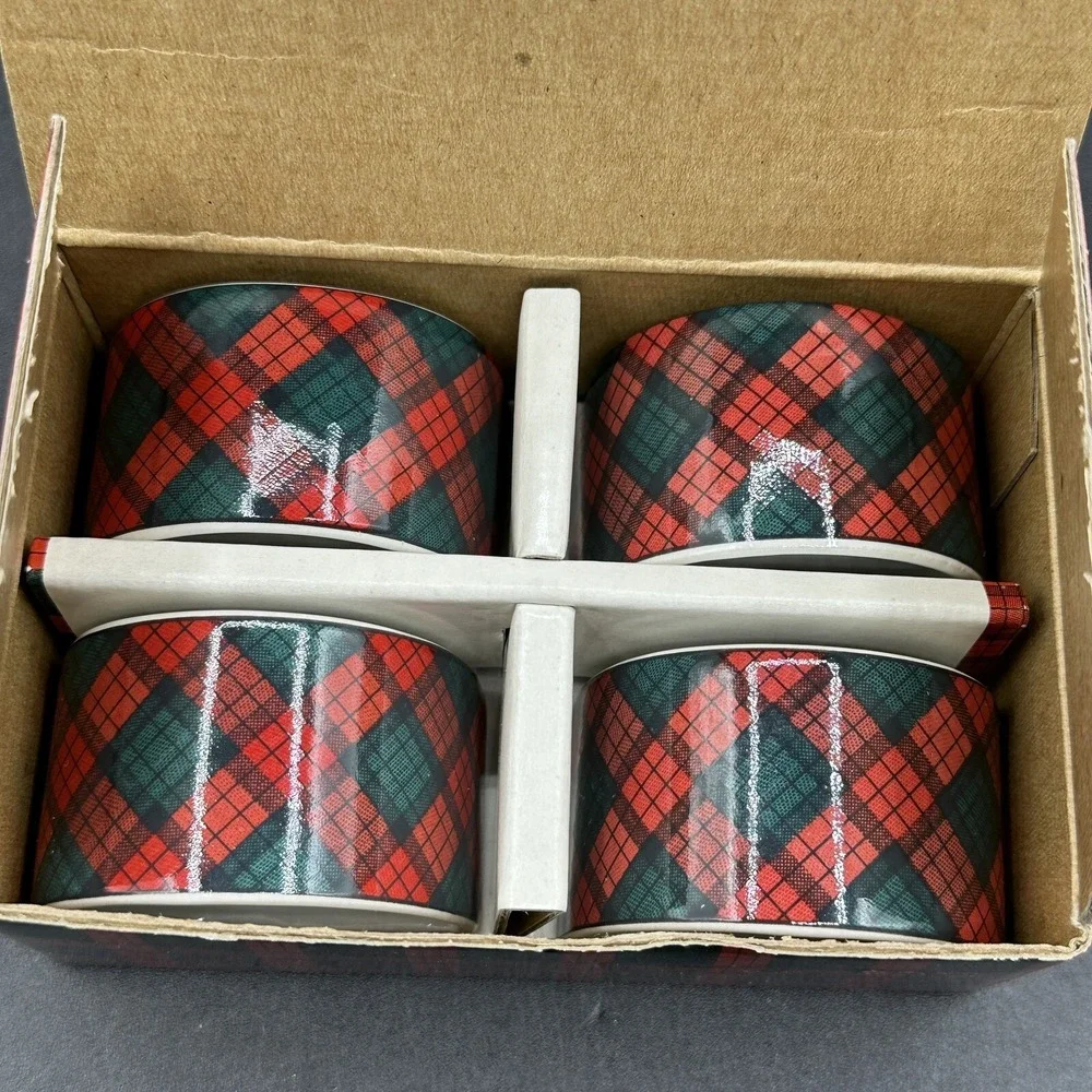 Arita Tartan Plaid Christmas Napkin Rings Set 4 Of‎  W/ Box Red Green Holiday